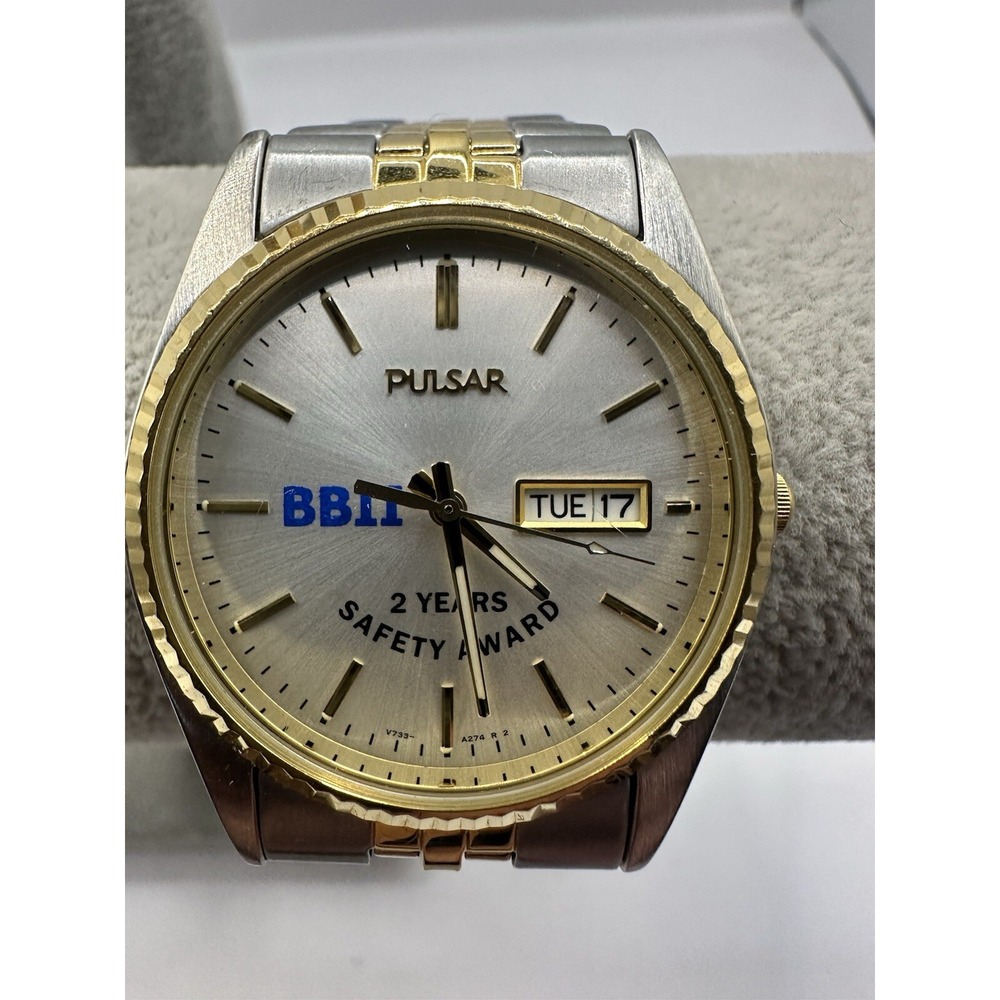 Pulsar Mens BBII Safety Award New Battery 35MM 7.5" Day/Date Watch V733-X066‎ Q